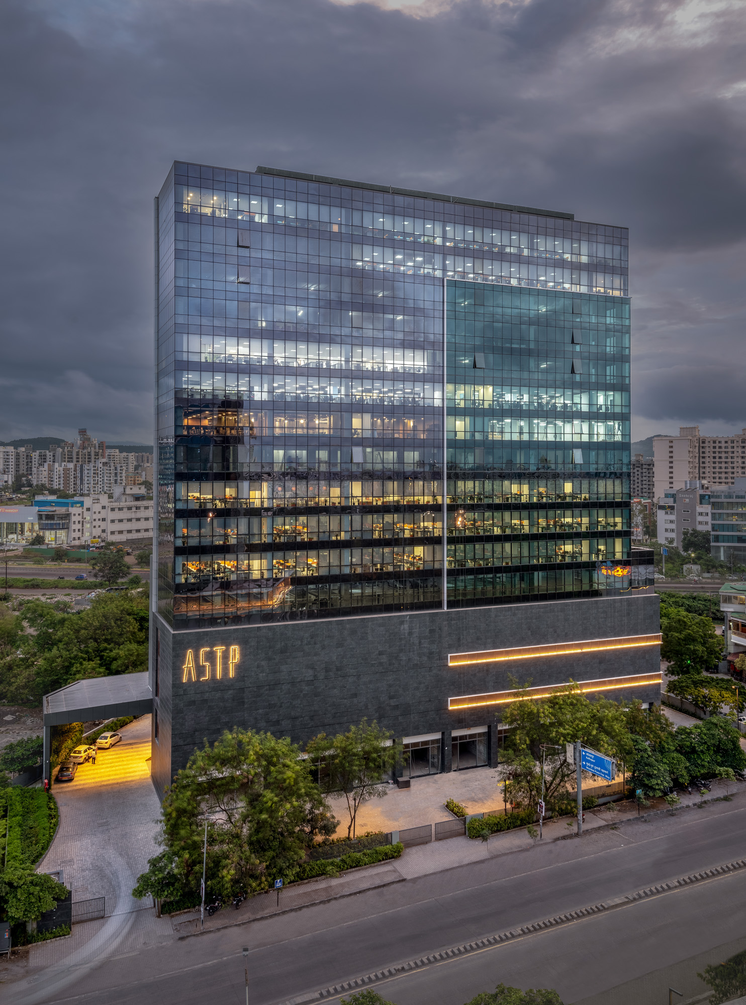 ~/prodimg/IT PARKS.jpg